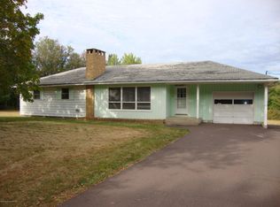 123 Peifer Rd, Lakeville, PA 18438