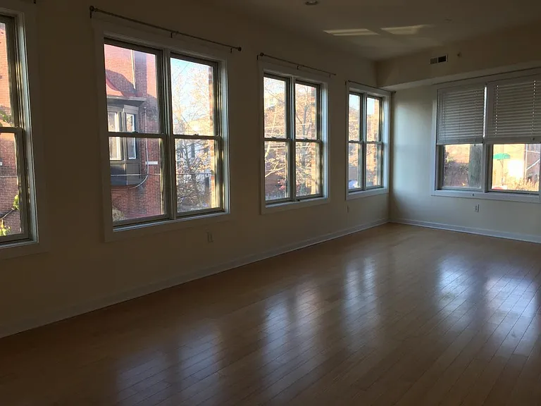 2146 E Susquehanna Ave #2 — Photo 19
