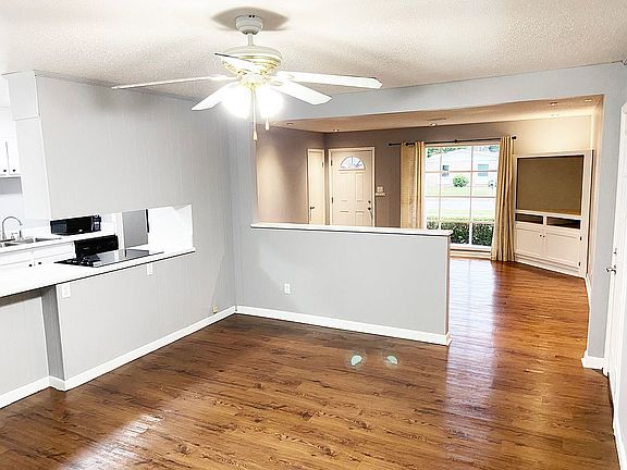 5th image of 7725 Le Jeune Dr