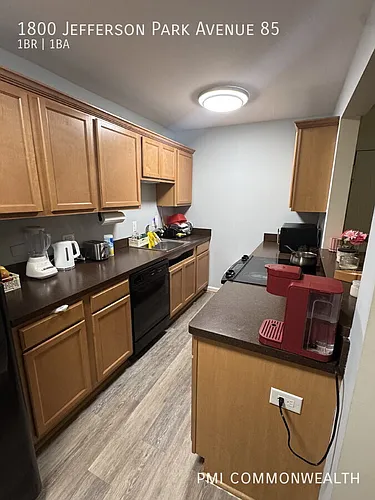1800 Jefferson Park Ave Photo 1
