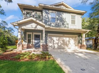 8520 Dinosaur Dr, Navarre, FL 32566