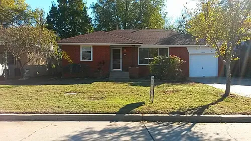 4012 NW 29th St Photo 1