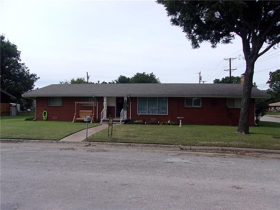 1st image of 1210 Rock St