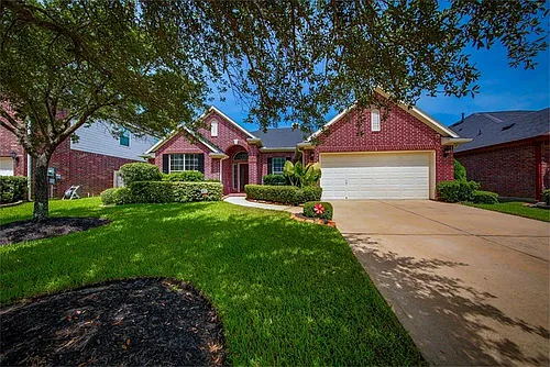 13803 Sherburn Manor Dr Photo 1
