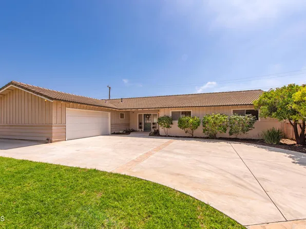 320 Calle Larios, Camarillo, CA 93010