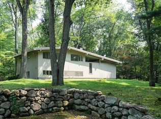 5 Fessenden Way, Lexington, MA 02420