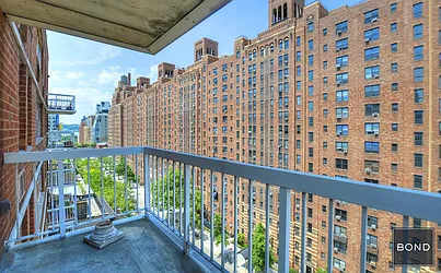 Rented by Bond New York