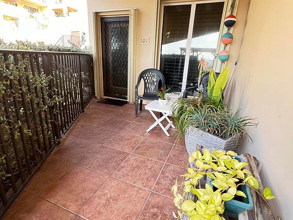 2nd image of 79901 Overseas Hwy APT 101