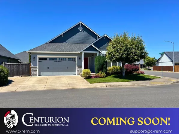 1104 S 41st St, Springfield, OR 97478