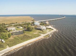 2160 S Garcon Point Rd, Milton, FL 32583