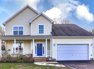 607 Clark Ave, Deale, MD 20751