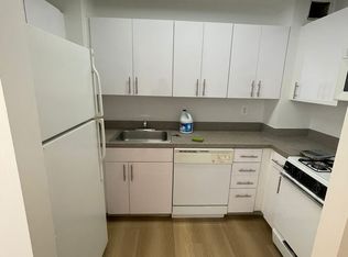 (Undisclosed Address), Great Neck, NY 11021