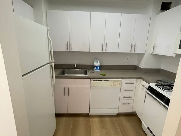 (undisclosed Address)