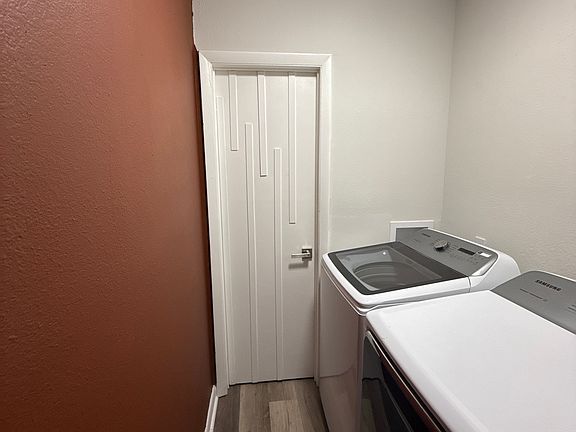 5th image of 1646 Corprew Ave