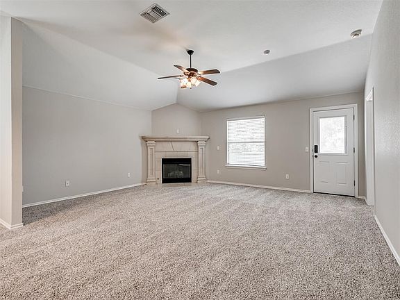 3rd image of 212 Tecumseh Meadows Dr