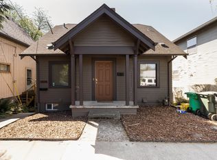 2036-2038 SE Morrison St, Portland, OR 97214