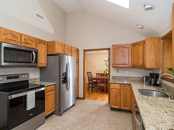 5th image of 21 Mirimichi St