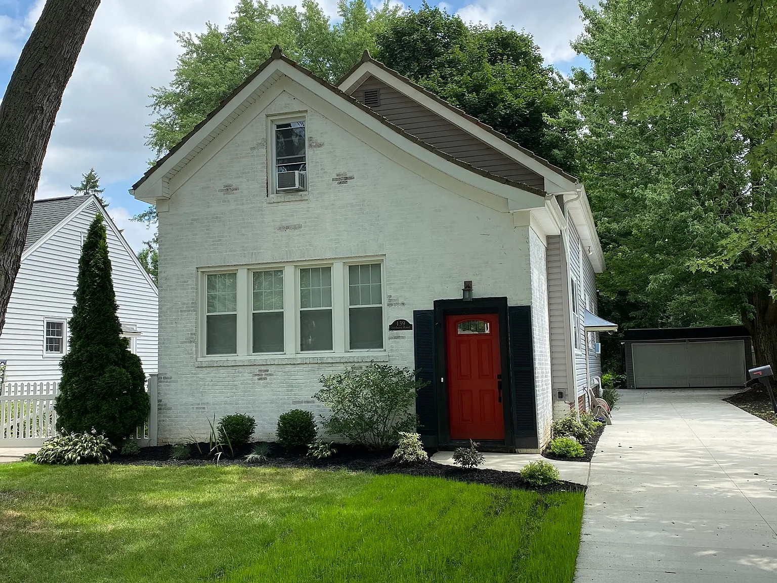 1 bed, 700 sqft, $1,350 — Photo 1