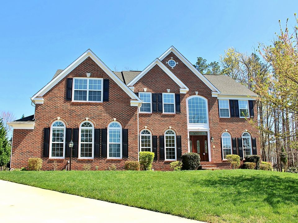 Fawn Lake Golf Course Home