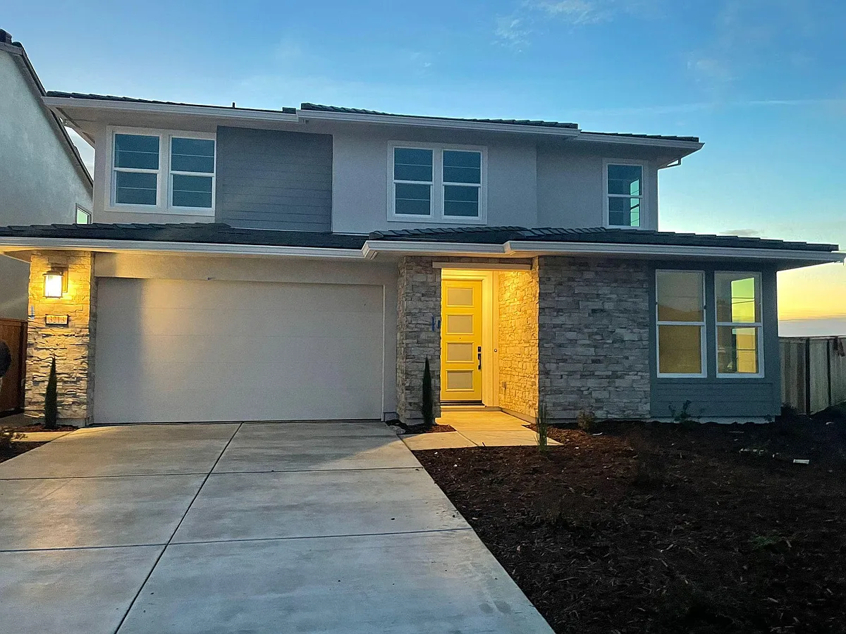 Building Photo - 3213 Wildland Ct