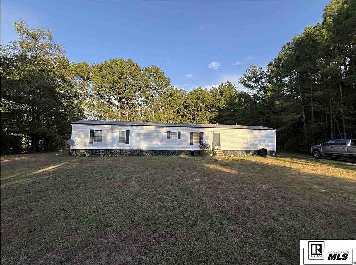 1st image of 272 Parks Ln