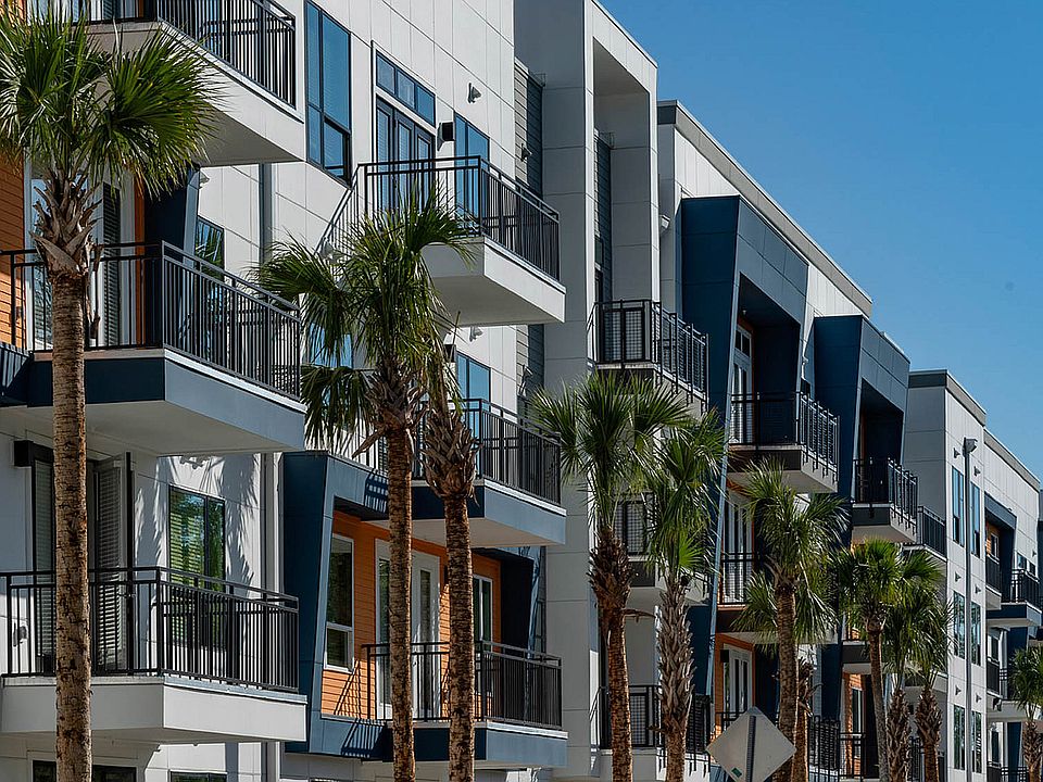 Experience luxury living in this stylish, modern apartment complex.
