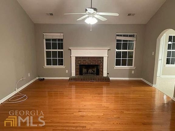 3rd image of 2718 Trellis Oaks Dr SW #0