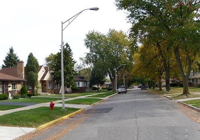 2nd image of 3315 Wilcox Ave