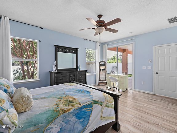 3rd image of 14658 FALLING WATERS Drive