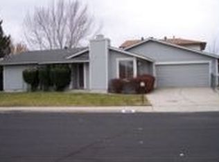 1886 Central Ct, Sparks, NV 89434