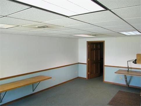 2nd image of 848 Nold Ave