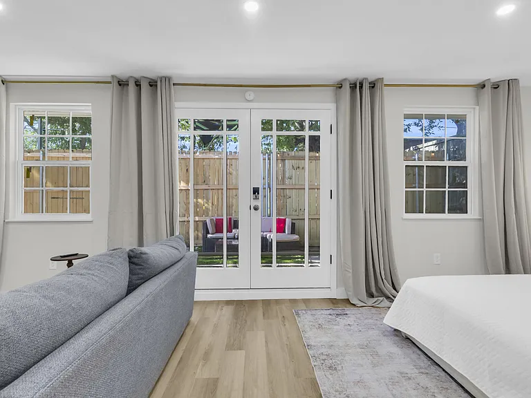 4121 Junius St #B — Photo 6