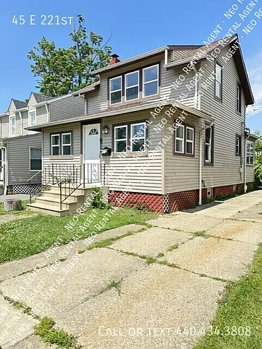 45 E 221st St Photo 1