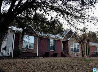 324 Lakeshore Cir, Warrior, AL 35180