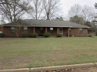 1999 National Guard Rd, Columbia, MS 39429