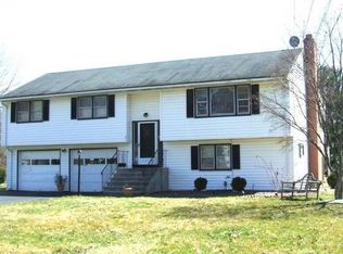 21 King Edward Rd, West Hartford, CT 06117