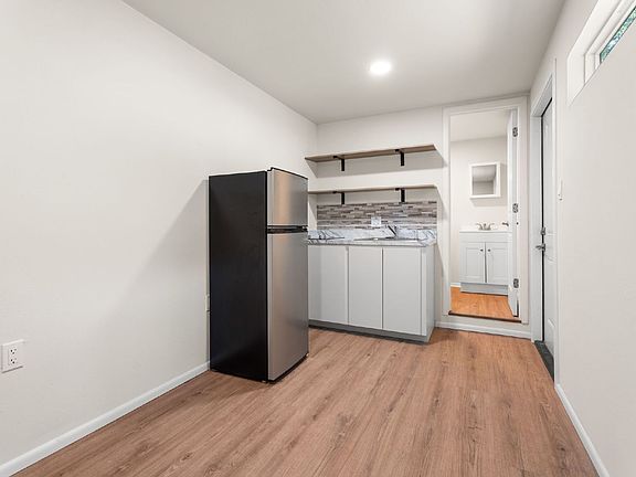 4th image of 20248 County Road 2138 Unit 1