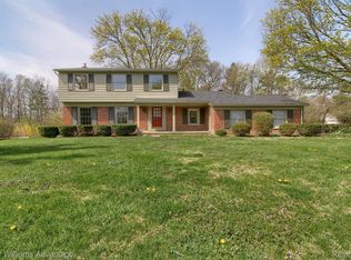 46895 Bettyhill, Plymouth, MI 48170