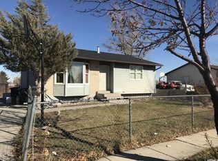 6908 W Kings Estate Dr, West Valley City, UT 84128