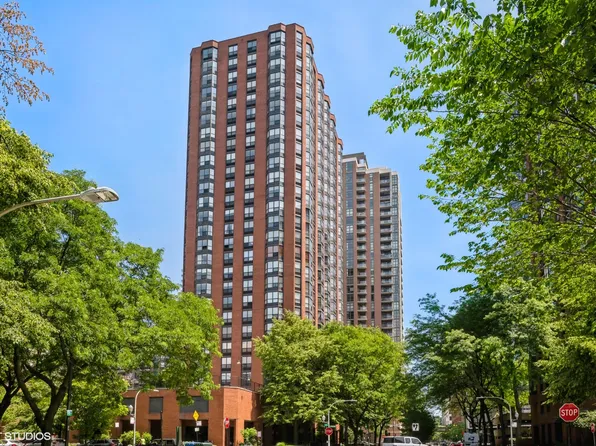 899 S Plymouth Ct, Chicago, IL