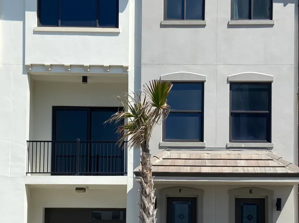 11 12th Ave S #F, Jacksonville Beach, FL 32250