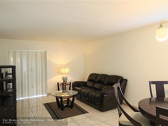 5th image of 7941 Southgate Blvd #6A
