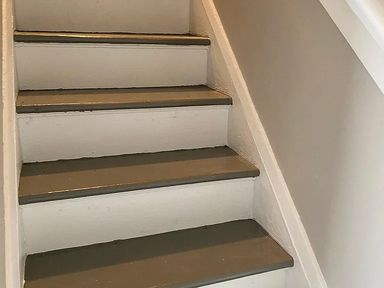staircase to 2nd floor
