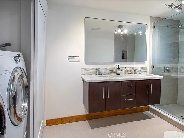 308 Poppy Ave — Photo 14