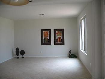 4th image of 3820 E Matthew Dr