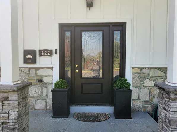 422 Belvidere St, Nazareth, PA 18064