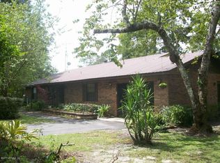 510 Lake Como Dr, Pomona Park, FL 32181