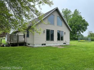 2131 Bristol Rd, Imlay City, MI 48444