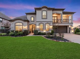 16803 Wolf Pass Dr, Cypress, TX 77433