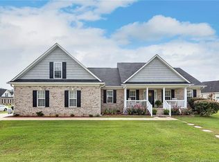 117 Tadcaster Ct, Raeford, NC 28376